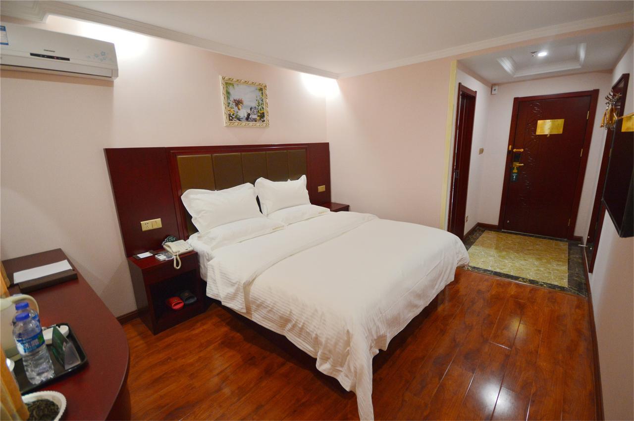 Greentree Inn Shandong Weihai Wendeng Darunfa Business Hotel Exterior photo